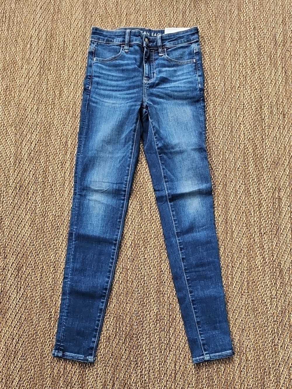 American Eagle Outfitters Women's Skinny Jeans in Blue Wash